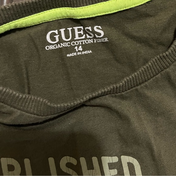 Kids Guess Shirt - Picture 3 of 4